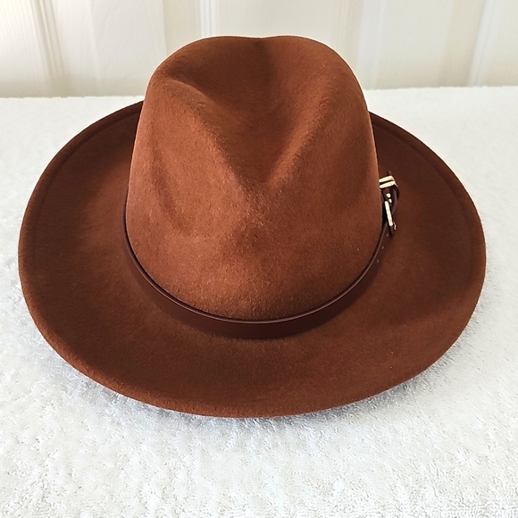 NWT Nordstrom Wool Felt Panama  Hat with Brown Belt/Gold Accent. One Size - Picture 4 of 14